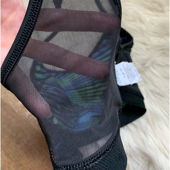 Sport Bra - Picture 9 of 9